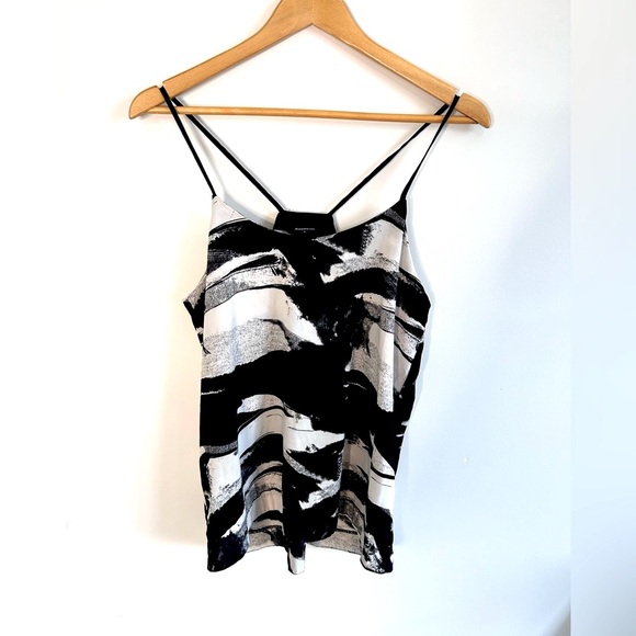 ✨2 for $20✨ Jacqueline de Yong Tank Top Size 36/Small - Picture 2 of 12
